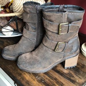 Brown distressed boots